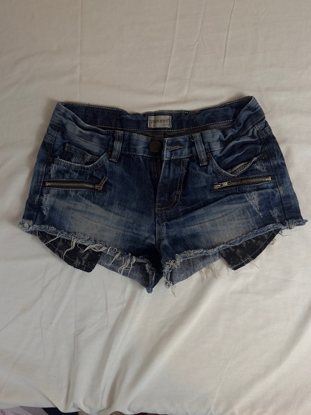 Denim Frayed Hem Women’s Shorts - Dark Blue